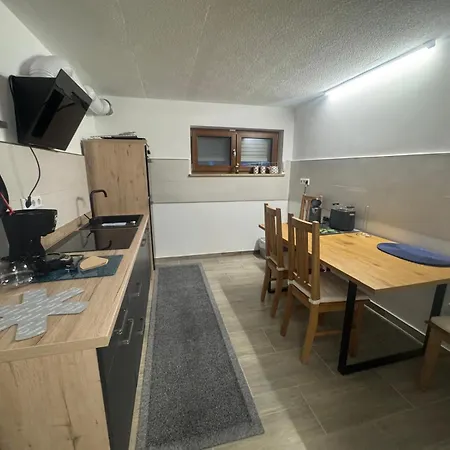شقة Gemuetliche Eg 90m2 -terasse Garten فولكاخ
